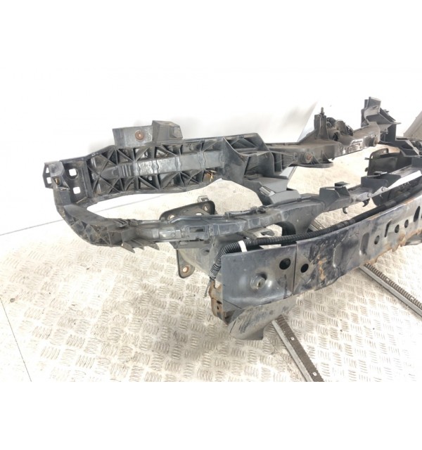 Панель передняя (телевизор) бу для Ford C-Max 1 1.8 i,  2009 г.