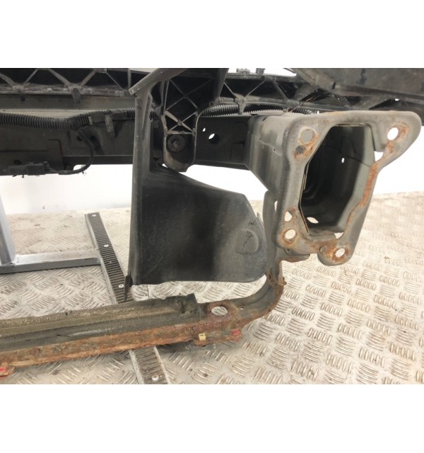 Панель передняя (телевизор) бу для Ford C-Max 1 1.8 i,  2009 г.