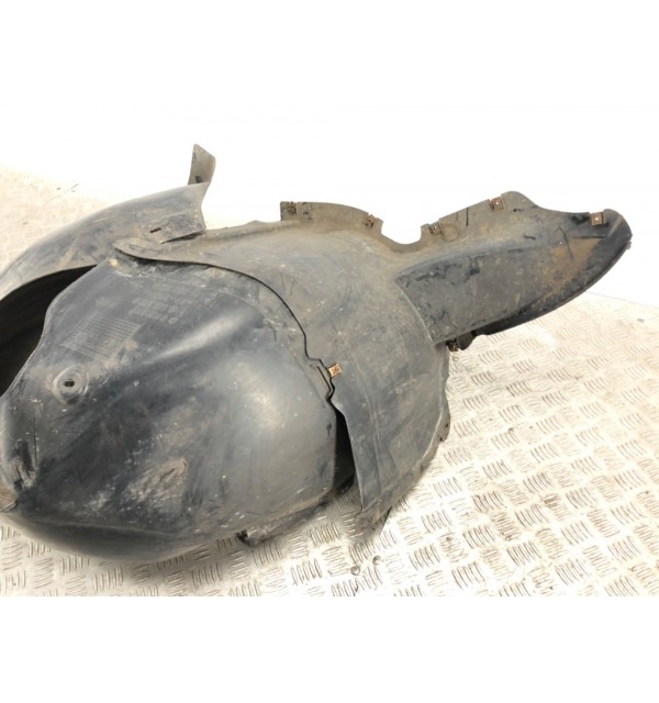 Защита арок передняя правая (подкрылок) бу для Volkswagen Golf 5 1.4 i,  2007 г.