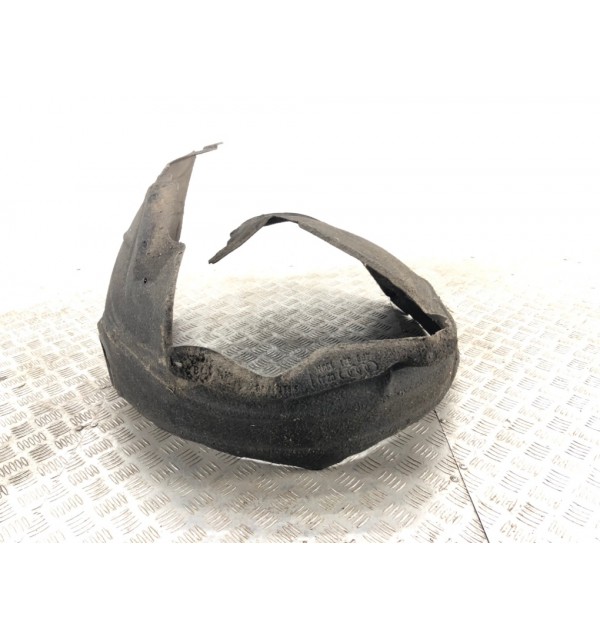 Защита арок передняя левая (подкрылок) бу для Audi A6 C6 2.4 i,  2004 г.