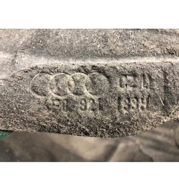 Защита арок передняя левая (подкрылок) бу для Audi A6 C6 2.4 i,  2004 г.