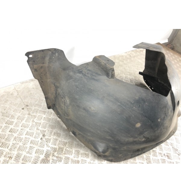 Защита арок передняя левая (подкрылок) бу для Jeep Cherokee KJ 3.7 i,  2004 г.