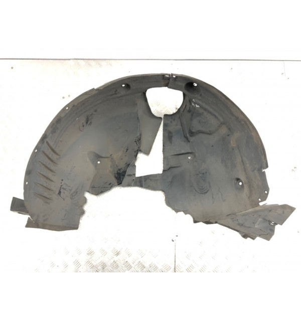 Защита арок передняя левая (подкрылок) бу для Mercedes C W204 2.2 CDi,  2009 г.