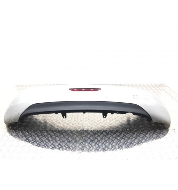 Бампер задний бу для Peugeot 208  1.0 i,  2013 г.