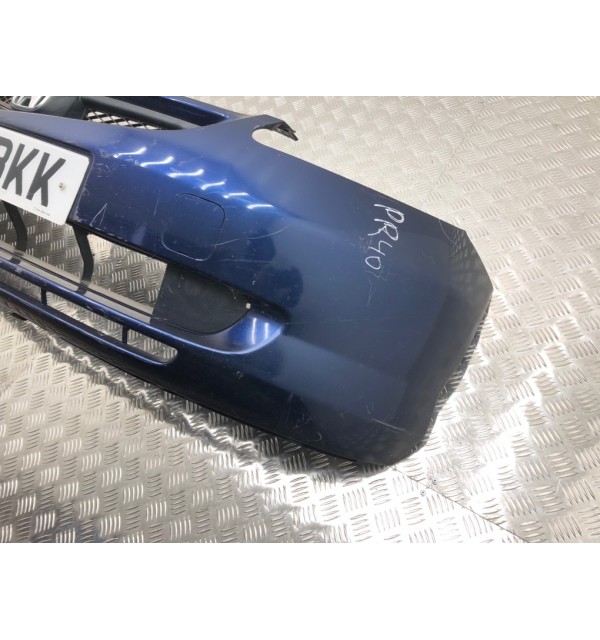 Бампер передний бу для Honda Jazz 1 1.3 i,  2004 г.