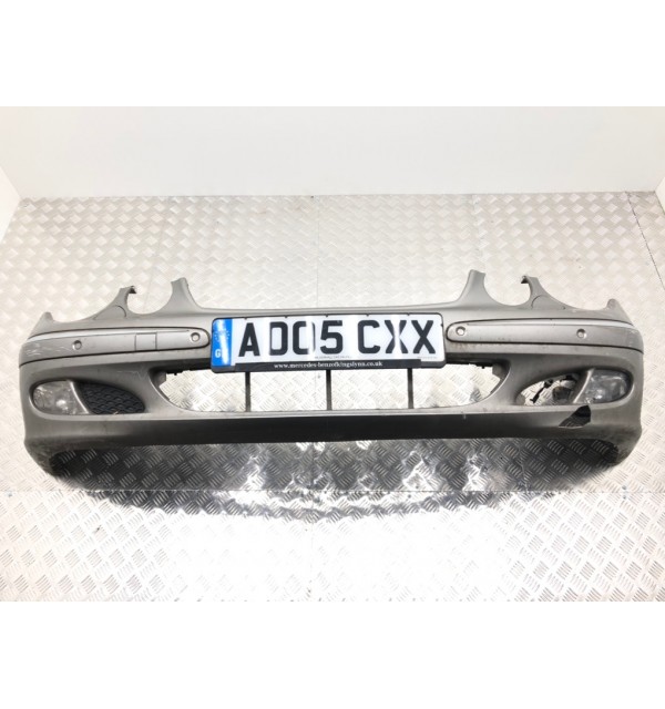 Бампер передний бу для Mercedes E W211 2.2 CDi,  2005 г.