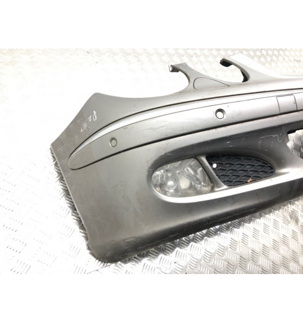 Бампер передний бу для Mercedes E W211 2.2 CDi,  2005 г.