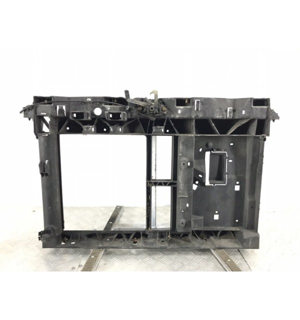 Панель передняя (телевизор) бу для Citroen C3 2 1.4 HDi,  2011 г.