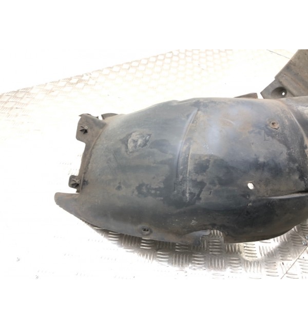 Защита арок передняя левая (подкрылок) бу для Citroen C4 Picasso 1 1.6 i,  2009 г.