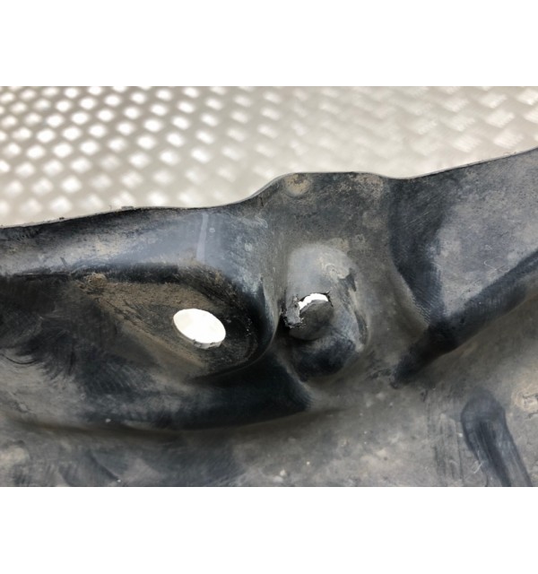 Защита арок передняя левая (подкрылок) бу для Land Rover Discovery 3 2.7 TD,  2007 г.