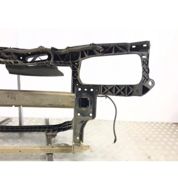 Панель передняя (телевизор) бу для Opel Corsa D 1.2 i,  2010 г.