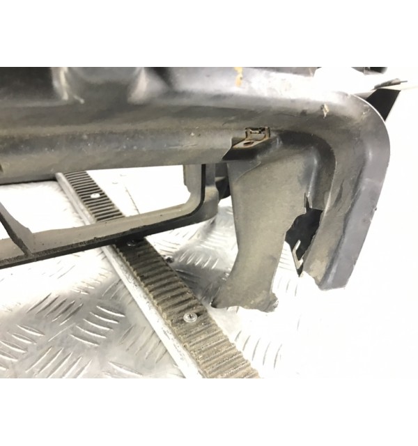 Панель передняя (телевизор) бу для BMW 1 E87/E81/E82/E88 2.0 TD,  2009 г.