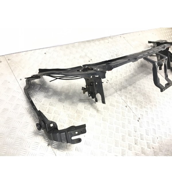 Планка под капот бу для Mercedes E W211 2.2 CDi,  2005 г.