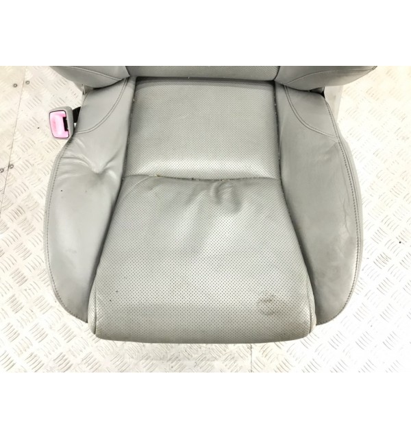 Салон (комплект сидений) бу для Lexus IS 2 2.2 D,  2007 г.