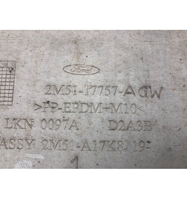 Бампер передний бу для Ford Focus 1 1.6 i,  2002 г.