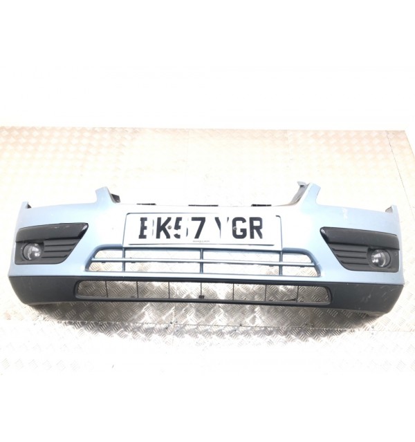 Бампер передний бу для Ford Focus 2 1.8 i,  2007 г.