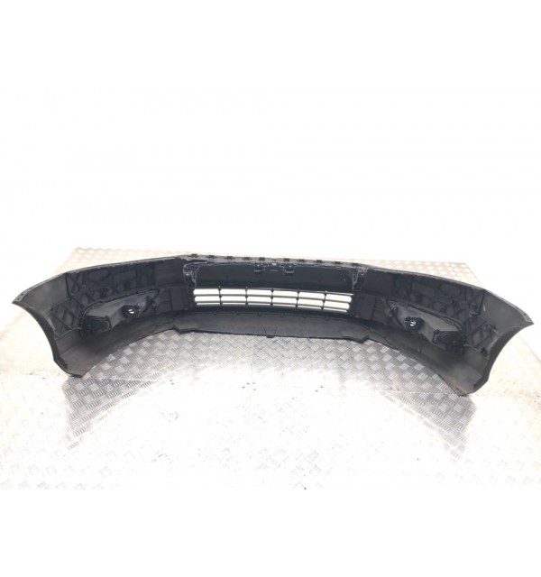 Бампер передний бу для Volkswagen Passat B7 1.6 TDi,  2014 г.