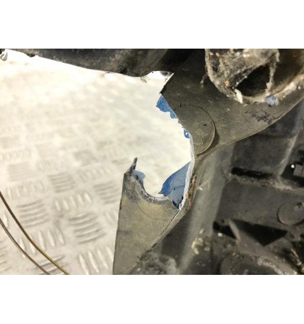 Панель передняя (телевизор) бу для Audi A3 8P 2.0 TDi,  2006 г.