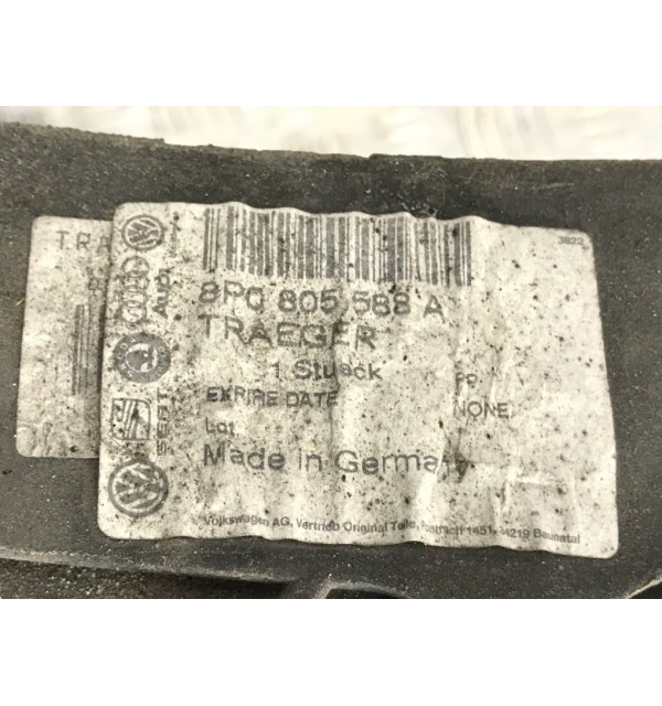 Панель передняя (телевизор) бу для Audi A3 8P 2.0 TDi,  2006 г.