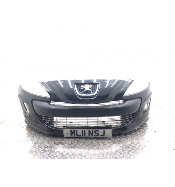 Бампер передний бу для Peugeot 308 T7 1.6 i,  2011 г.