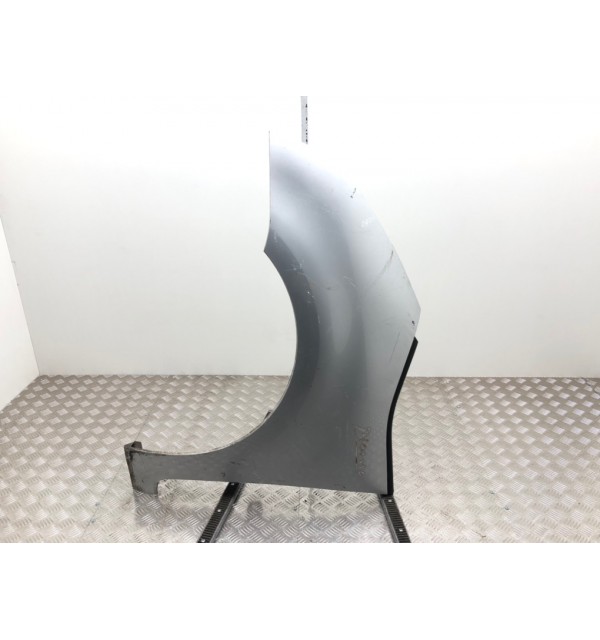 Крыло переднее левое бу для Citroen C4 Picasso  1.6 HDi,  2010 г.