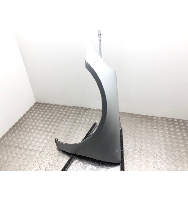 Крыло переднее левое бу для Mercedes R W251 3.0 CDI,  2006 г.