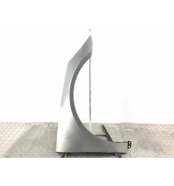 Крыло переднее правое бу для Mercedes R W251 3.0 CDI,  2006 г.