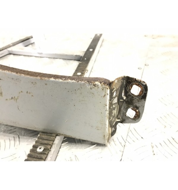 Крыло переднее правое бу для Mercedes R W251 3.0 CDI,  2006 г.