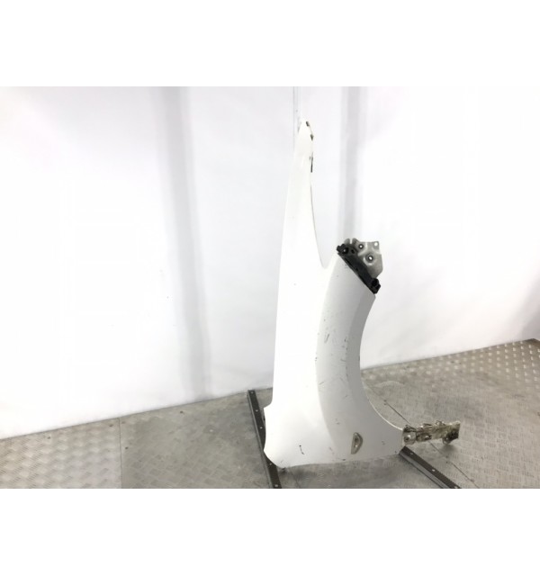 Крыло переднее правое бу для Mazda 6  2 2.2 TD,  2010 г.