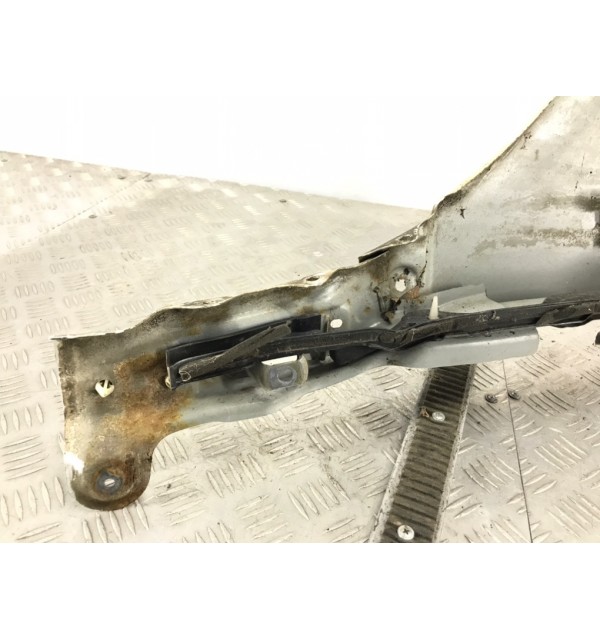 Крыло переднее правое бу для Mazda 6  2 2.2 TD,  2010 г.