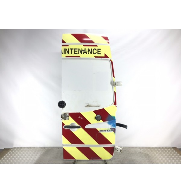 Дверь задняя распашная правая бу для Mercedes Sprinter  2.2 CDi,  2016 г.