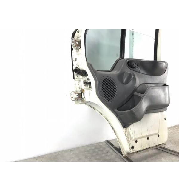 Дверь передняя правая бу для Ford Transit  2.0 TDCi,  2006 г.