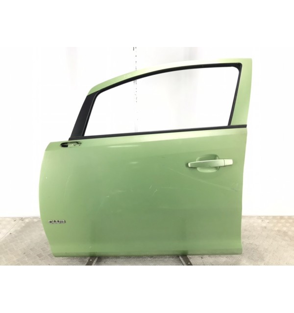 Дверь передняя левая бу для Opel Corsa D 1.4 i,  2009 г.