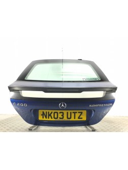 Крышка багажника бу для Mercedes C W203 1.8 i,  2003 г.