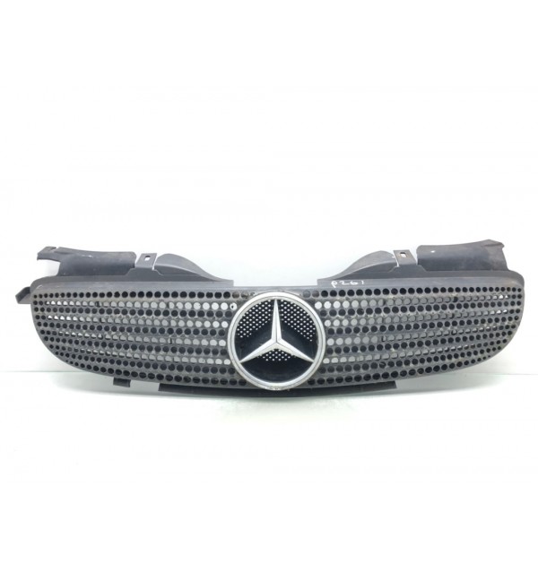 Решетка радиатора бу для Mercedes SLK R170 3.2 i,  2001 г.