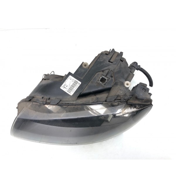 Фара левая бу для Audi A3 8P 1.9 TDi,  2008 г.