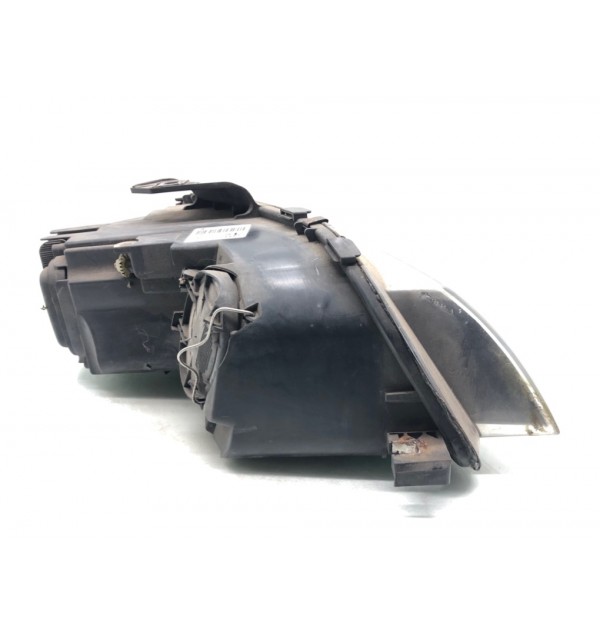 Фара левая бу для Audi A3 8P 1.9 TDi,  2008 г.