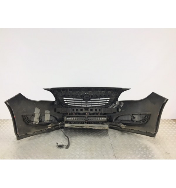 Бампер передний бу для Opel Insignia 1 2.0 CDTi,  2015 г.