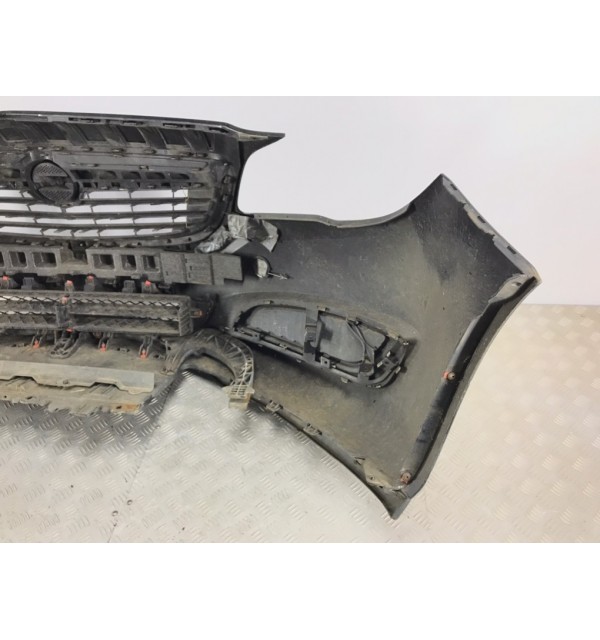 Бампер передний бу для Opel Insignia 1 2.0 CDTi,  2015 г.