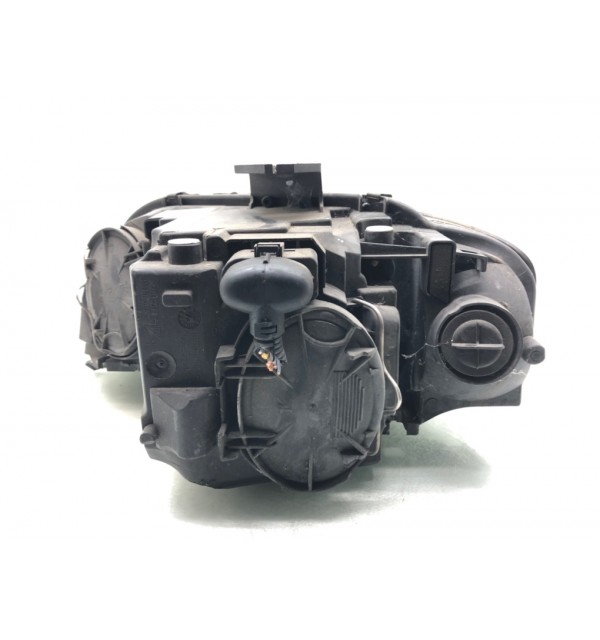 Фара правая бу для Audi A3 8P 2.0 TDi,  2006 г.