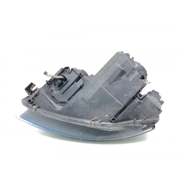 Фара правая бу для Audi A3 8P 2.0 TDi,  2006 г.