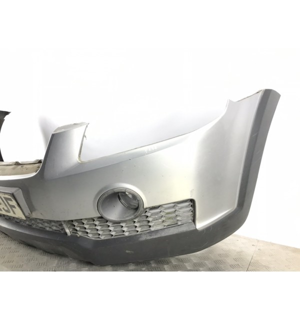 Бампер передний бу для Chevrolet Captiva  2.0 CDi,  2007 г.