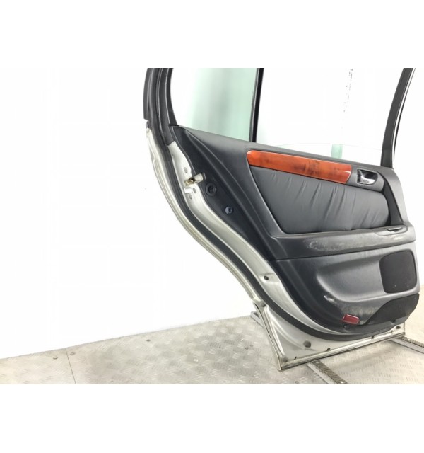 Дверь задняя левая бу для Lexus GS 300 3.0 i,  2002 г.