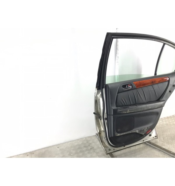Дверь задняя правая бу для Lexus GS 300 3.0 i,  2002 г.