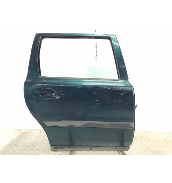 Дверь задняя правая бу для Volvo V70 2 2.4 i,  2000 г.
