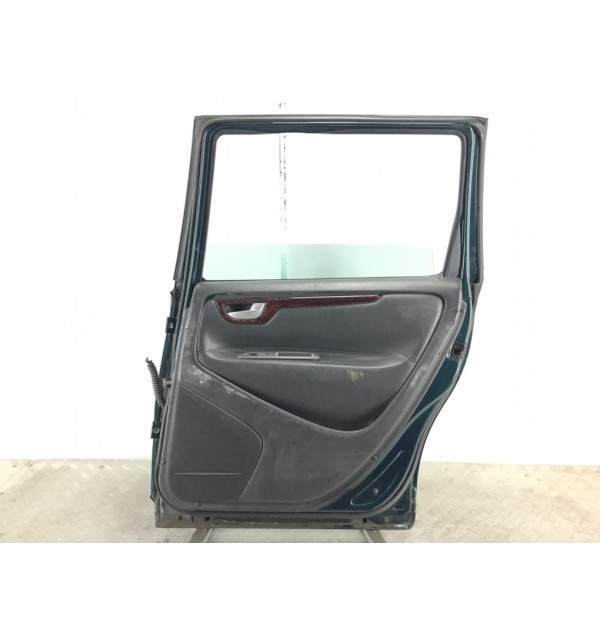 Дверь задняя правая бу для Volvo V70 2 2.4 i,  2000 г.
