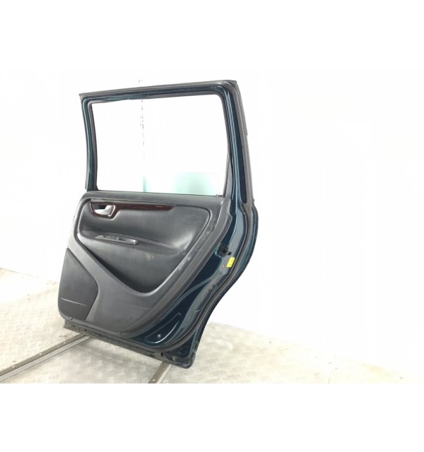 Дверь задняя правая бу для Volvo V70 2 2.4 i,  2000 г.