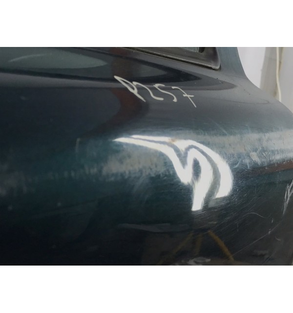 Дверь задняя правая бу для Volvo V70 2 2.4 i,  2000 г.