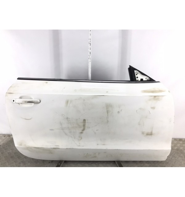 Дверь передняя правая бу для Audi A5  2.0 TFSi,  2009 г.