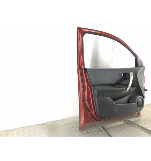 Дверь передняя левая бу для Nissan Qashqai 1 2.0 i,  2009 г.